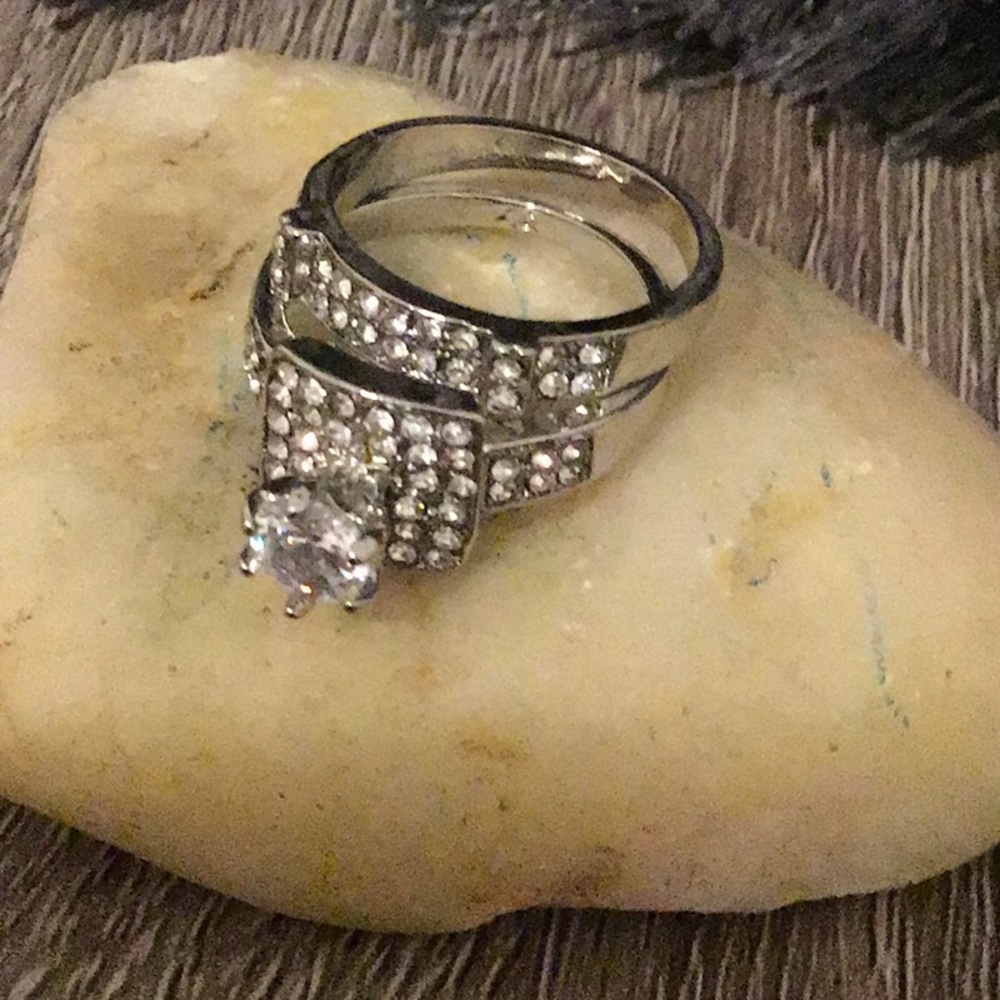 Very Beautiful Ring High Quality Silver Ring Multiple Sizes To Choose From 2pcs